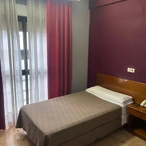 https://hostal-36.besthotelstoledo.com